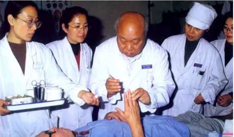 1461315860560402.png blob.png